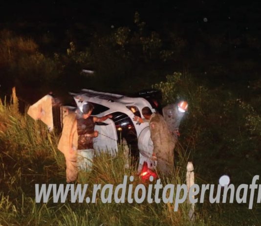 Duas pessoas ficam feridas em acidente na BR-356