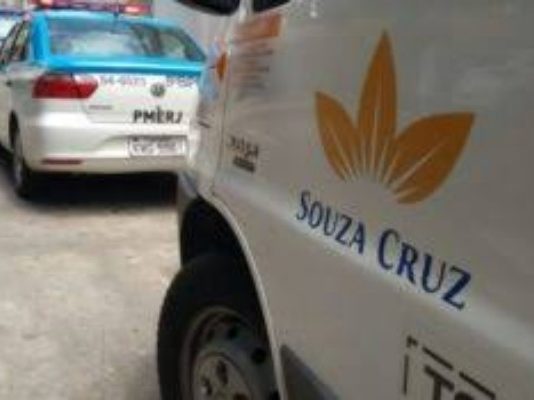 Carga avaliada em R$ 120 mil é roubada em Itaocara