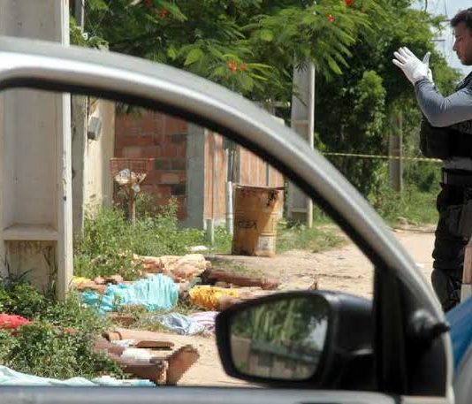 Sobe para nove número de mortos na chacina de Itaboraí