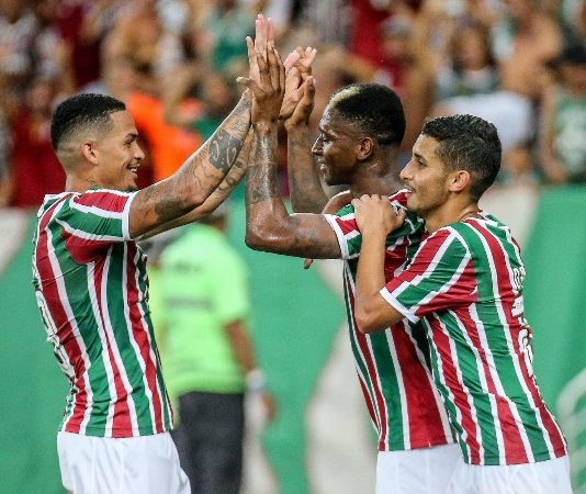 Fluminense vence o Madureira por 4 a 0 no Maracanã