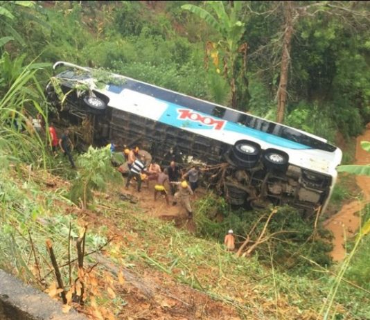 Vítimas fatais do acidente com ônibus da 1001 na RJ-220 chega a quatro