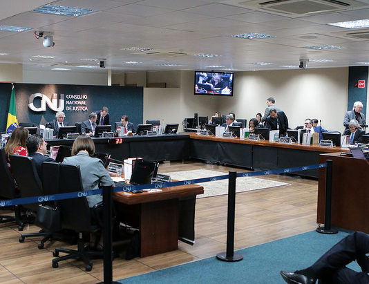 Juiz de Miracema e Laje do Muriaé é afastado por assédio sexual e moral