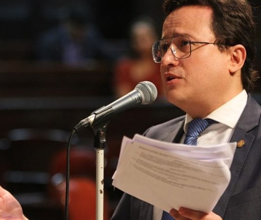 Igrejas e templos religiosos terão direito a tarifa social da CEDAE