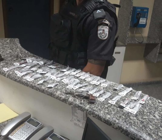 Homem é preso em Miracema com arma de fogo e entorpecentes