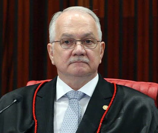 Edson Fachin nega pedido de liberdade de Lula