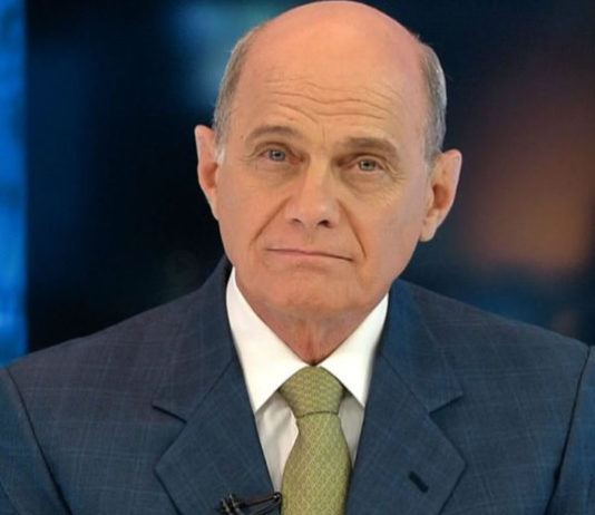 Jornalista Ricardo Boechat morre em acidente de helicóptero em São Paulo