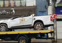 Duas mulheres ficam feridas em capotamento na RJ-186