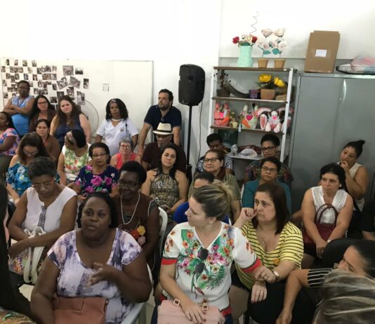 Artesãos de Itaperuna elaboram normas e regulamentos do setor