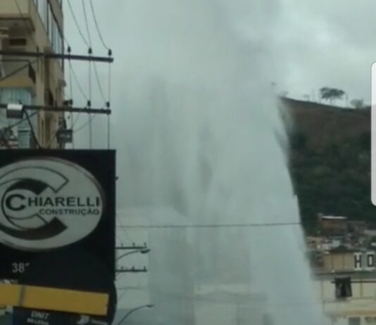 Adutora da CEDAE se rompe em Itaperuna