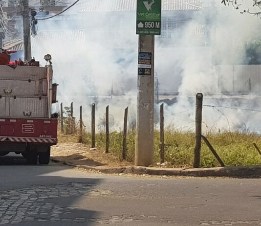 Bombeiros são chamados para apagar fogo no Lions em Itaperuna
