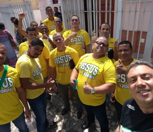 Como ajudar a Cristolândia em Santo Antônio de Pádua