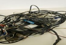 Decon prende no Aeroporto Santos Dumont taxistas acusados de adulteração de taxímetro