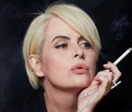 Atriz Fernanda Young morre aos 49 anos