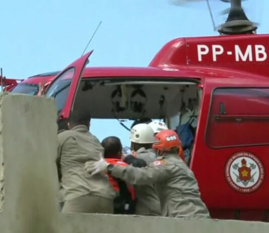 Praticante de voo livre sofre acidente e é resgatado por helicóptero dos bombeiros em Porciúncula