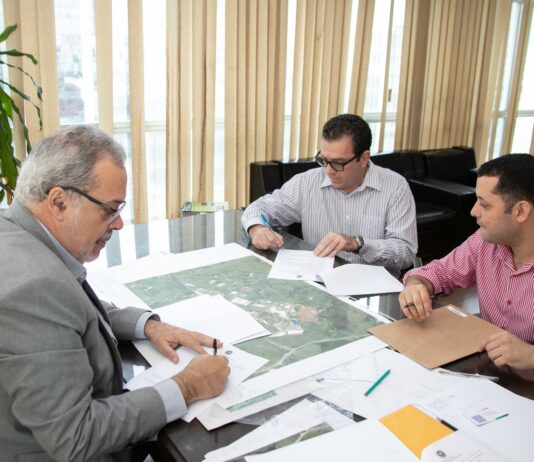 DER-RJ assina convênio com mais 13 municípios