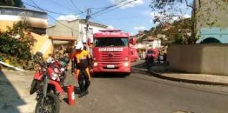 Casa de idosa pega fogo no bairro Niterói em Itaperuna