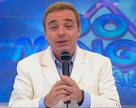 Família confirma a morte do apresentador Gugu Liberato