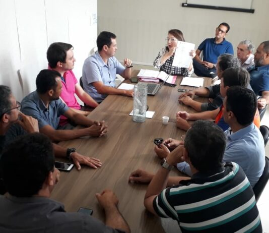 Prefeitura de Itaperuna se reúne com Conselho de Pastores