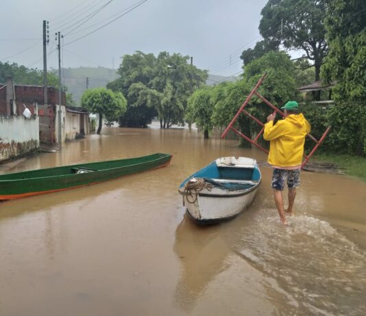 Itaperuna e cidades do Noroeste Fluminense estão submersas