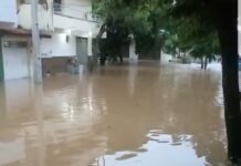 Itaperuna e Bom Jesus do Itabapoana amanhecem alagadas