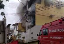 Bombeiros combatem incêndio numa residência em Itaperuna