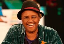 Sandra de Sá no Teatro Sesi em Itaperuna, Campos e Macaé