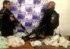 Polícia Militar apreende arma de guerra, munições e drogas no RJ