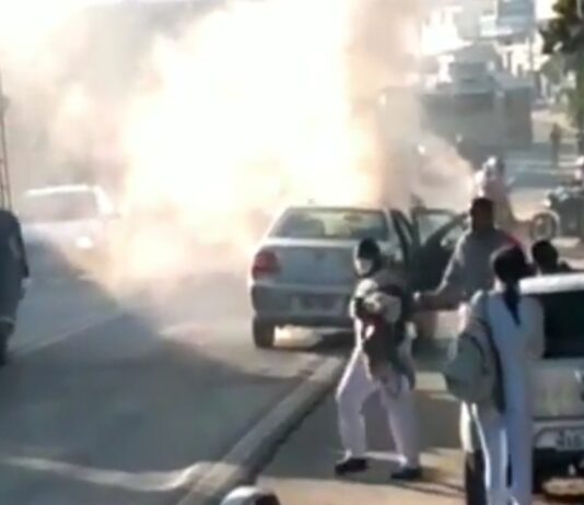 Carro pega fogo no Aeroporto em Itaperuna