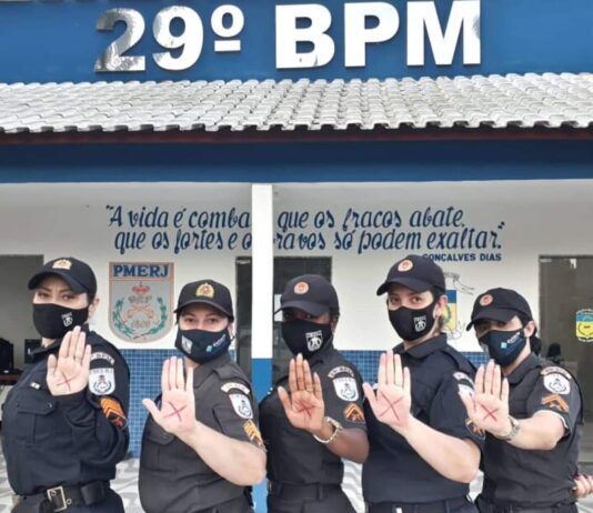 29° BPMERJ faz campanha contra a violência doméstica