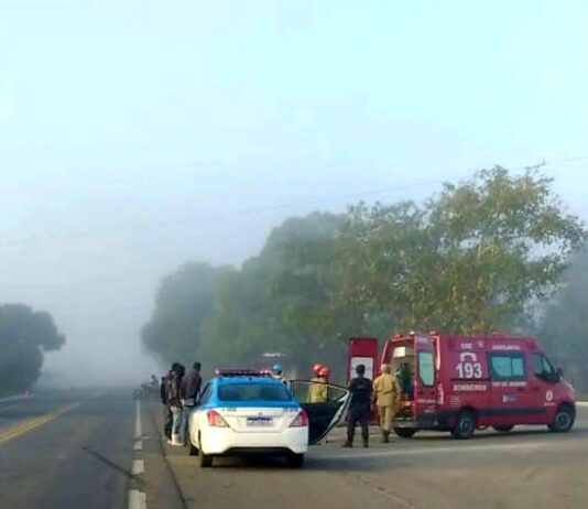 Mulher fica ferida em acidente na BR-356