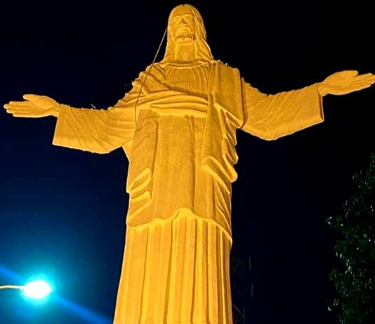 Monumento ao Cristo Redentor tem iluminação especial para o “Setembro Amarelo”