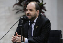 PM e bombeiros reduzem jornada de militares que cuidam de pessoas com deficiência