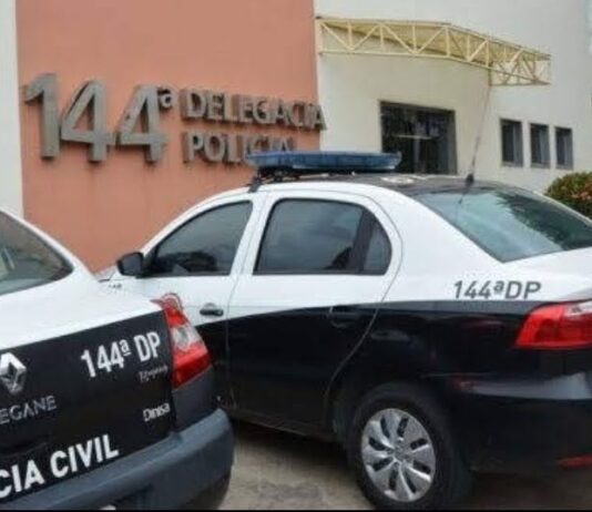 Adolescente apreendida transportando drogas em um táxi