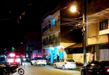 Jovem é atingido com 3 tiros dentro de lanchonete em Itaperuna