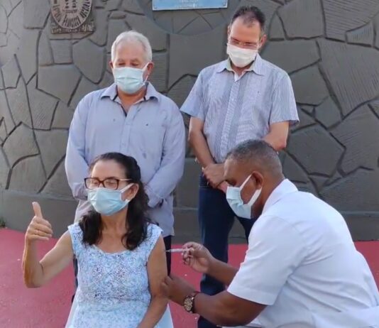 Itaperuna já vacinou 1.031 pessoas e lança o “Vacinômetro”