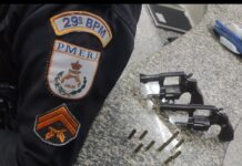 Polícia Militar prende homem e apreende armas após disparos no Fiteiro, em Itaperuna