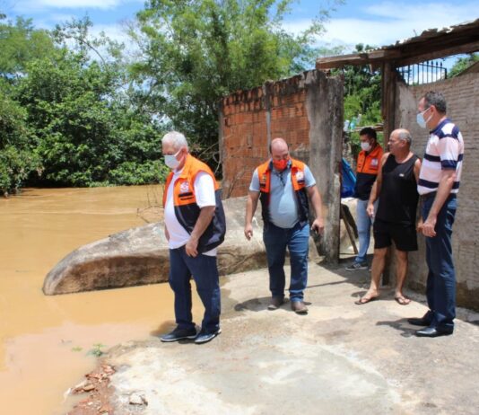 Nível do Rio Muriaé em queda, mas ainda em Alerta Máximo em Itaperuna