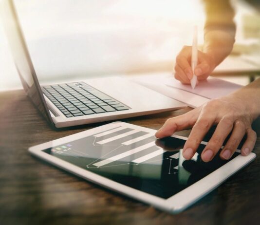 Escolas em Itaperuna vão realizar atendimentos através de telefone e e-mail