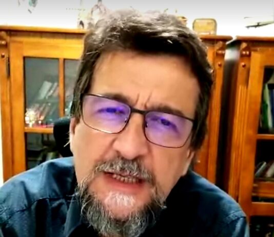 Pr. Arnolfo diz porquê foi vacinado antes da data prevista