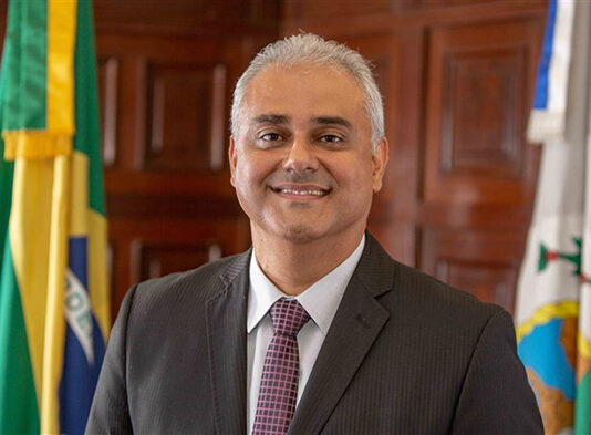 Deputado Jair Bittencourt assume a presidência da ALERJ