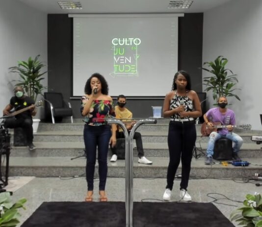 Assista ao Culto dos Jovens da IBC ao vivo