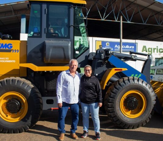 Nova máquina vai reforçar ações da Secretaria de Agricultura de Itaperuna