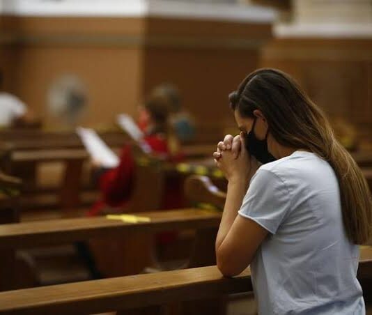 Diocese volta a recomendar o uso de máscaras nas igrejas