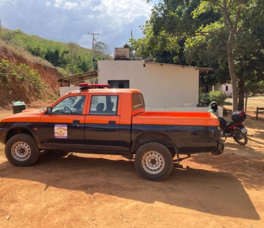Defesa Civil de Itaperuna recebe nova viatura e uma motocicleta