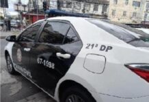 Polícia prende dupla em flagrante tentando liberar carro clonado apreendido