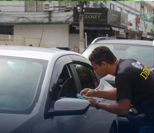 Departamento de Trânsito faz ação de conscientização em Itaperuna