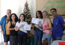 Alunas da Rede Municipal de Ensino premiadas no “Concurso da Paz”, em Itaperuna