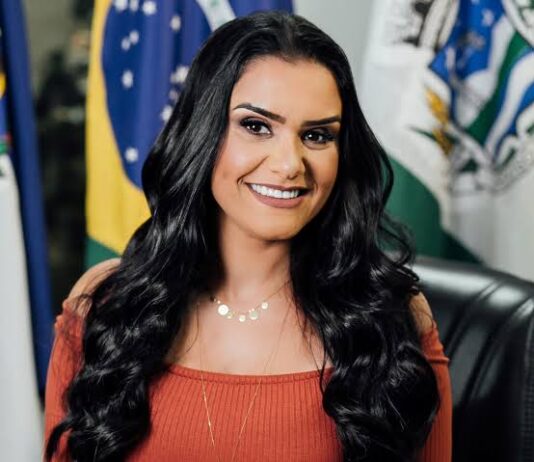 Prefeitura de Cardoso Moreira paga 13º e 14º salários aos servidores