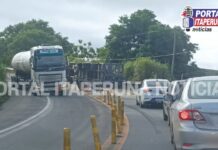 Acidente com carreta que transportava gás na BR-356, em Itaperuna
