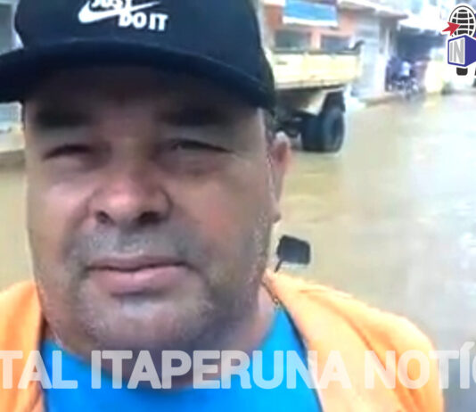 Trânsito é interrompido na RJ-116 em Laje do Muriaé